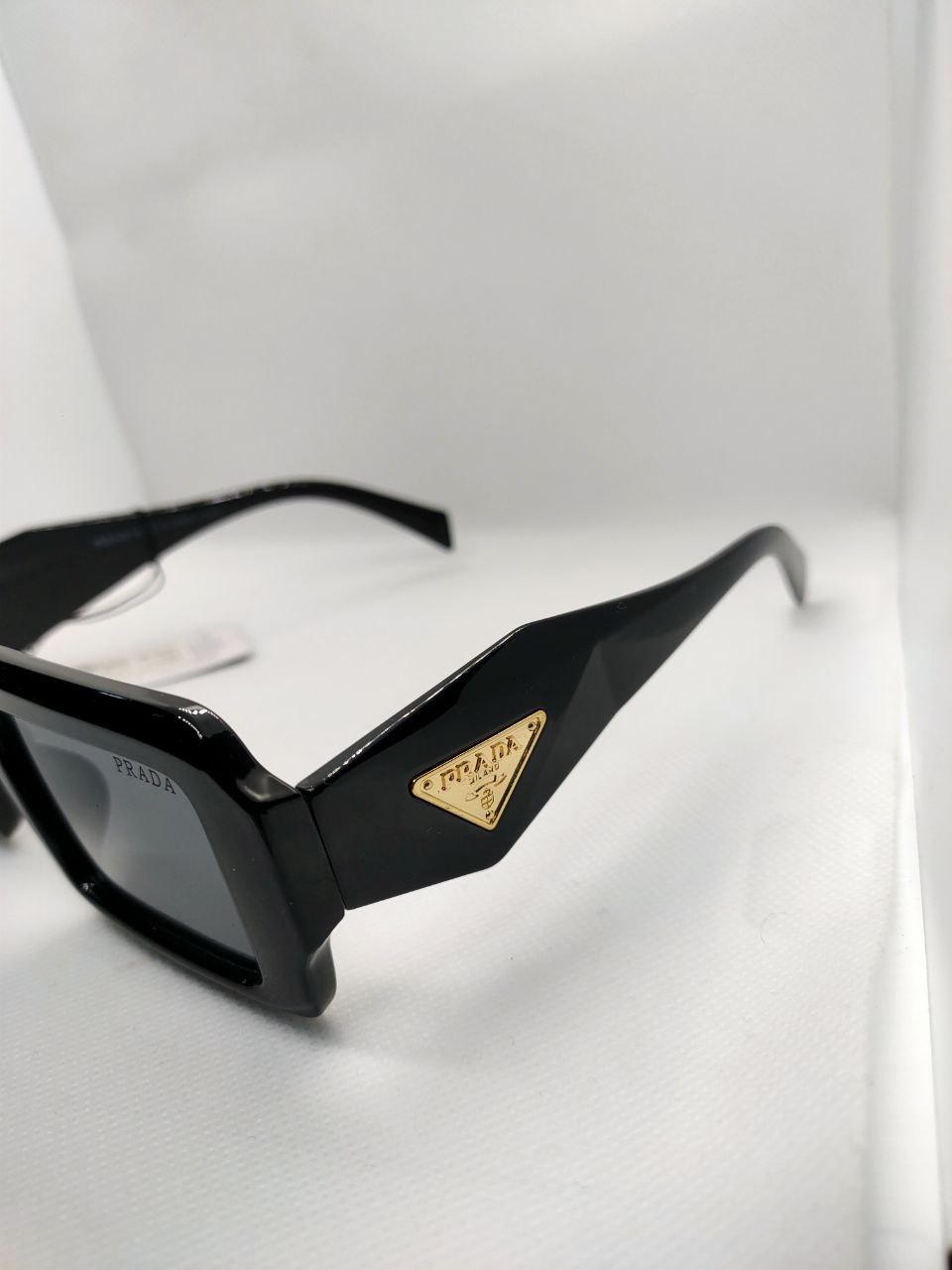 نظارة برادا هاي كوبي بطبقة حماية