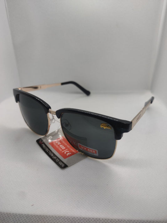 نظارة لاكوست هاي كوبي بطبقة حماية