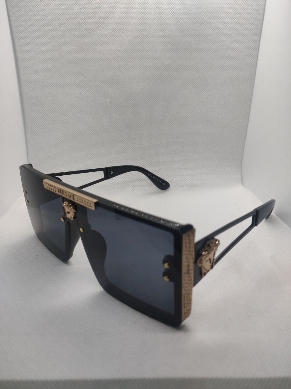 نظارة  فيرزاتشي هاي كوبي بطبقة حماية