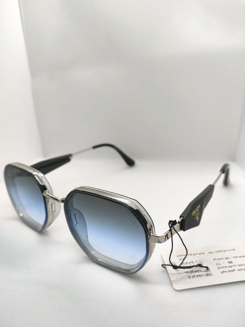 نظارة  برادا  هاي كوبي بطبقة حماية