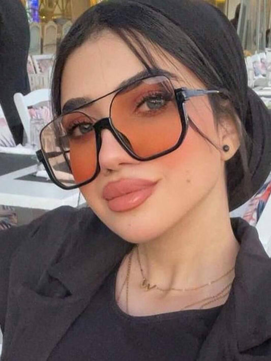 نظارة من شي ان هاي كوبي