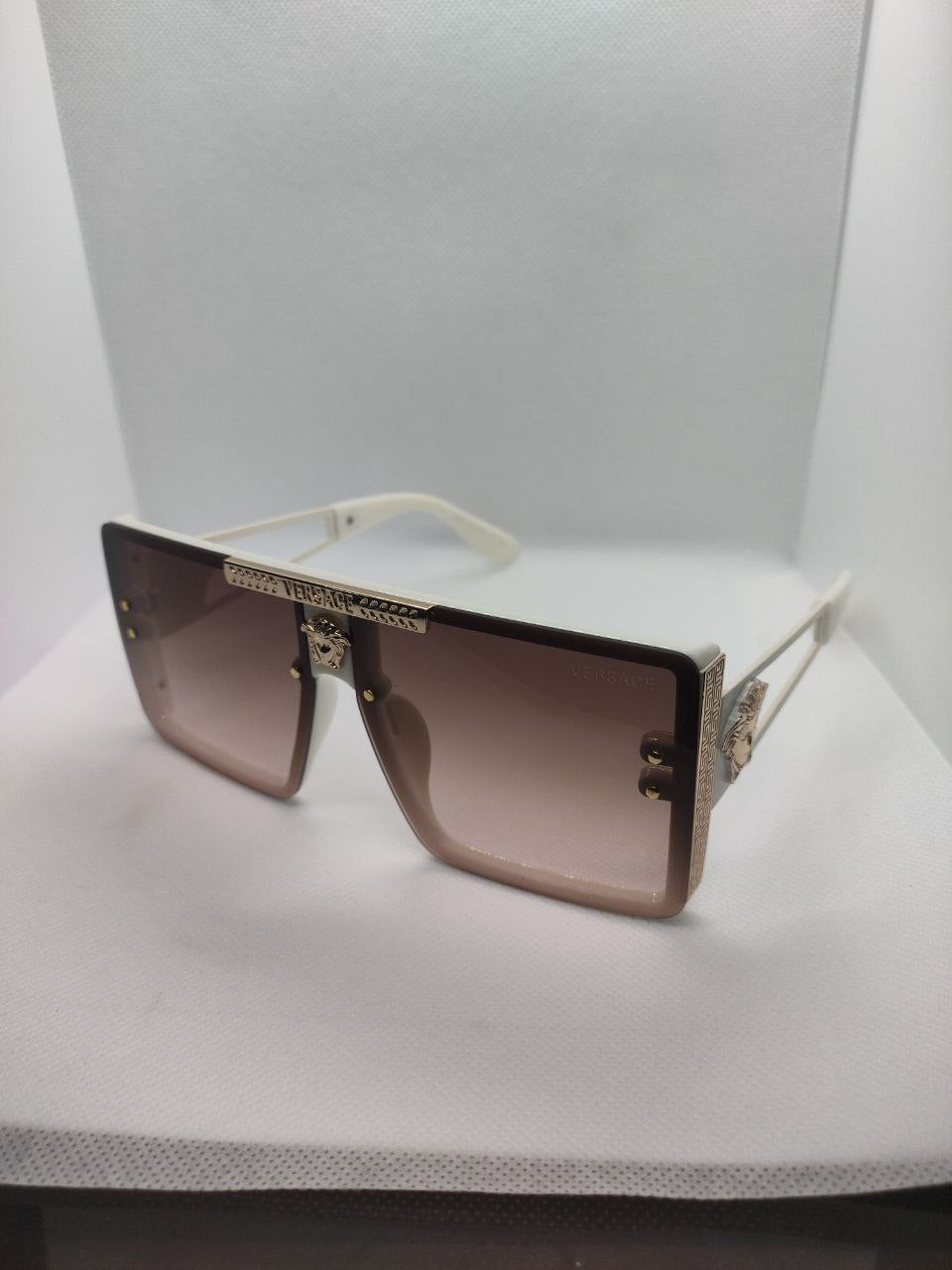 نظارة فيرزاتشي حريمي هاي كوبي