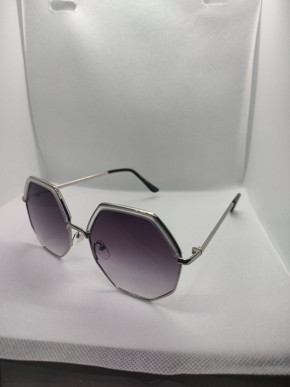 نظارة حريمي هاي كوبي بالجراب