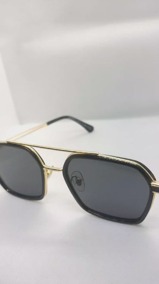 نظارة لاكوست هاي كوبي خامة ممتازة بالجراب احدث موديل