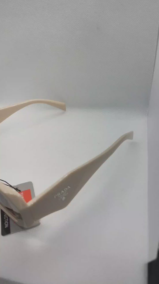 نظارة برادا حريمي هاي كوبي